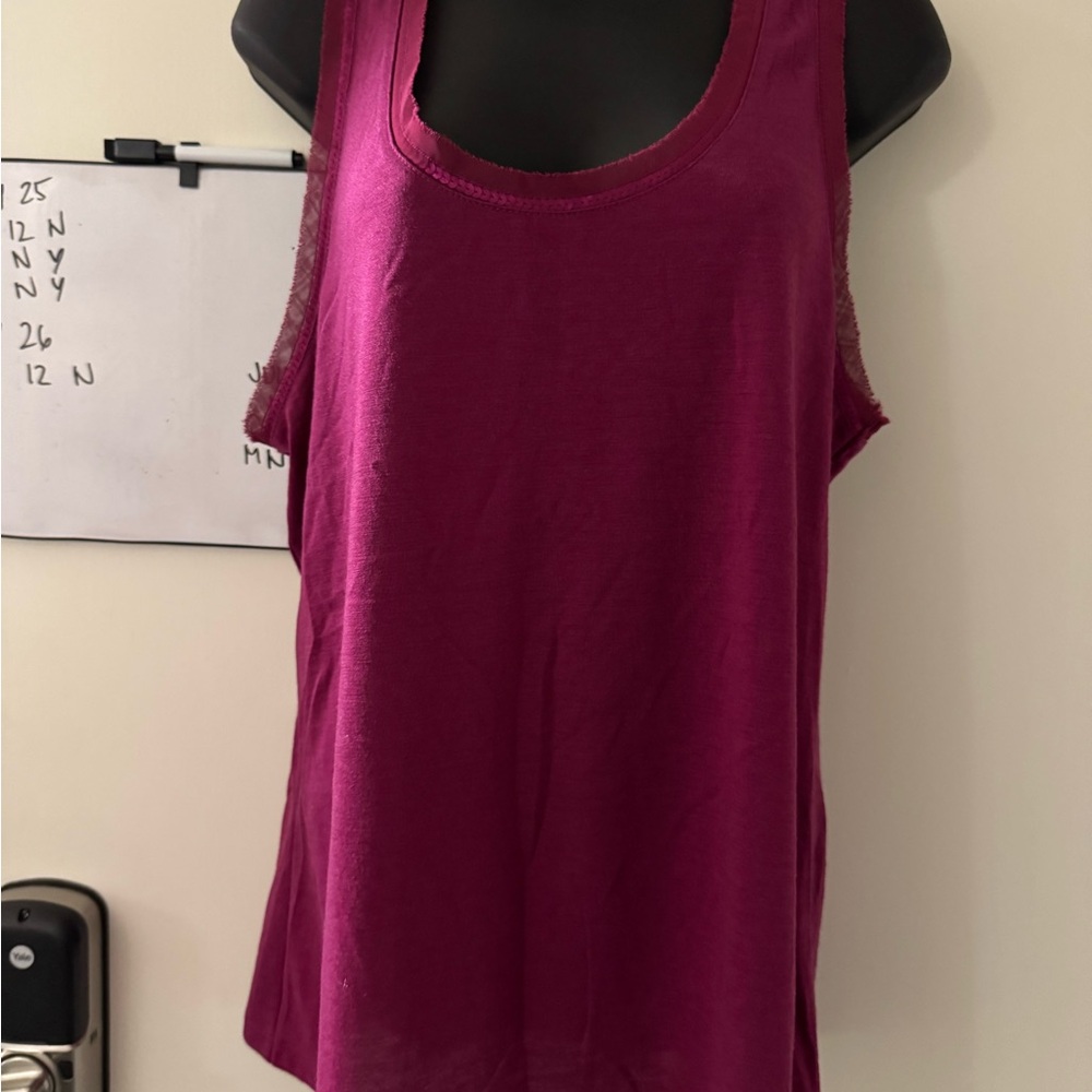 Women's Sleeveless Top - Magenta